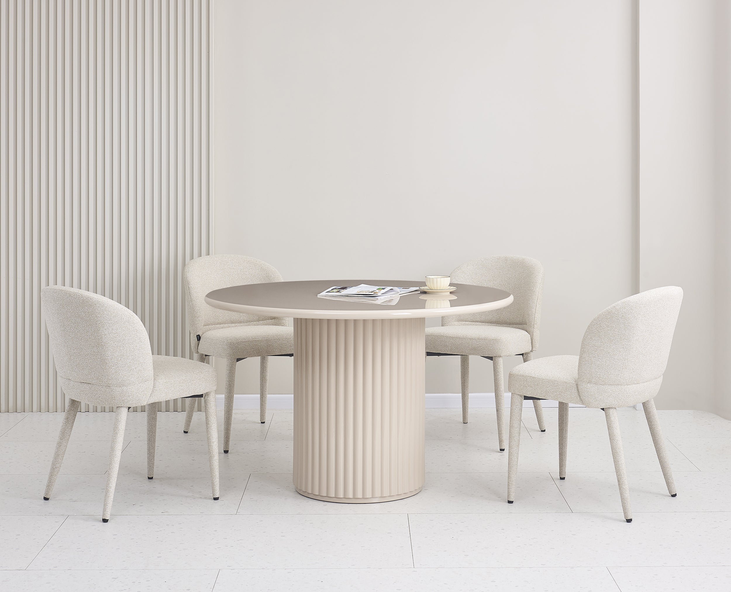 Stół okrągły do jadalni Prinise 120 cm taupe wysoki połysk