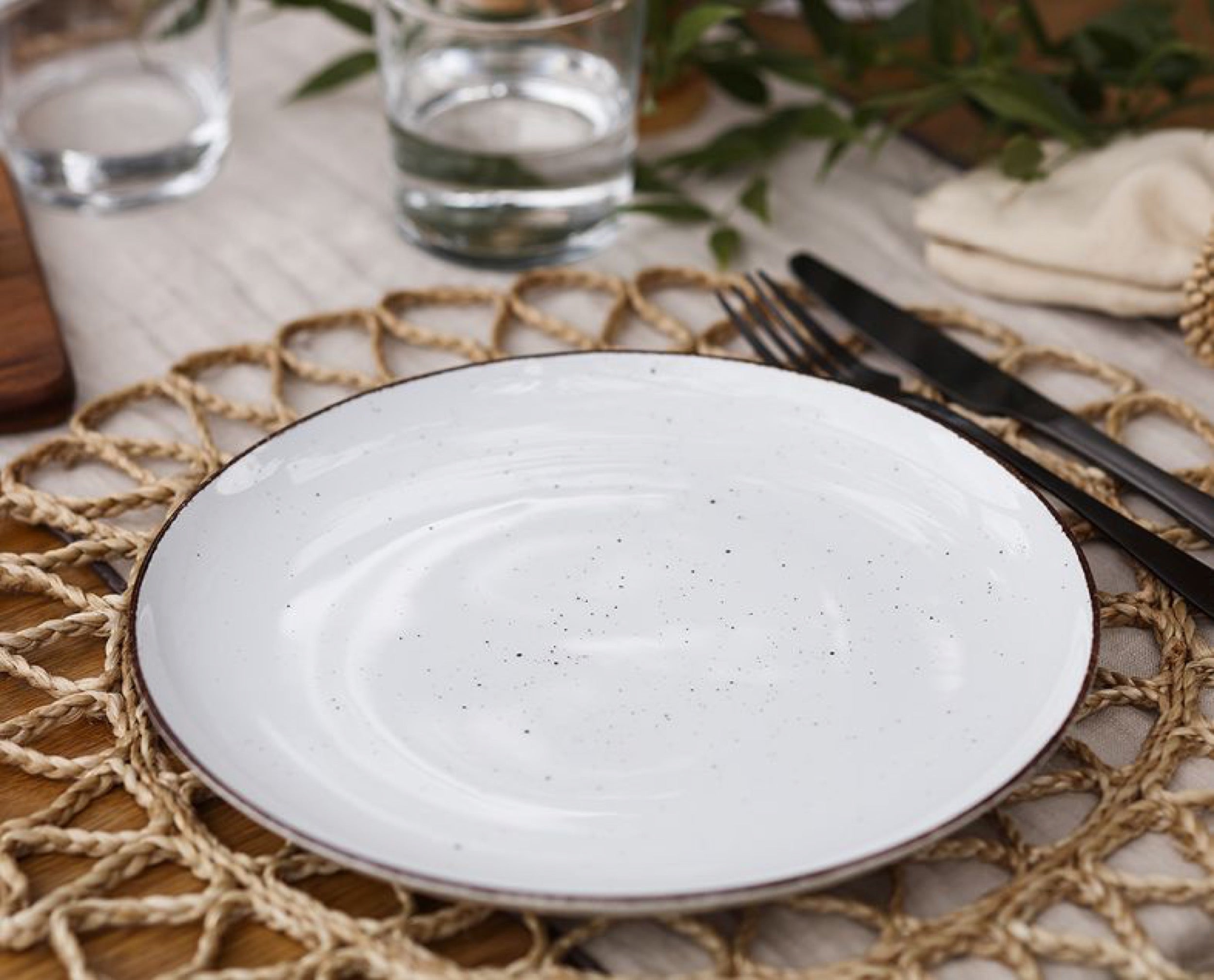 Zestaw talerzy porcelanowych dla 6 os. City biało-brązowy