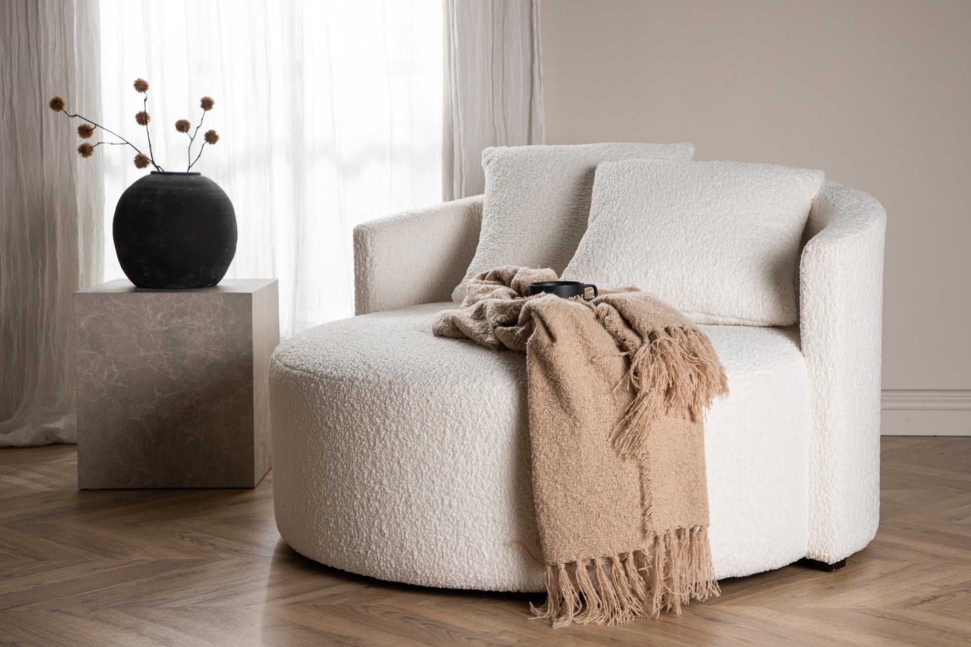 Sofa Suppine - tapicerka boucle