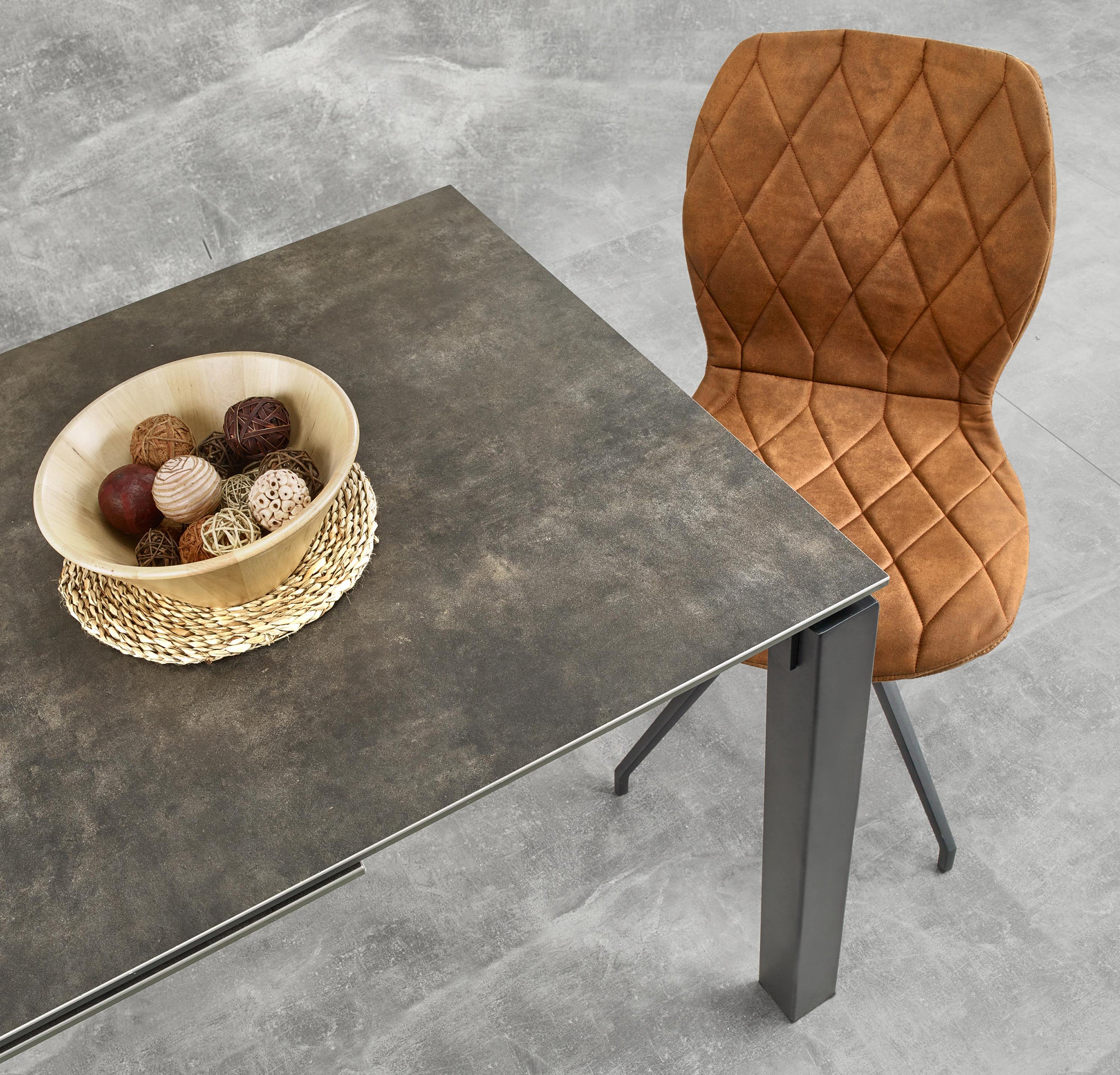 Stól rozkładany Biviely 120-180 cm ceramiczny blat szary / czarny - materiał metal