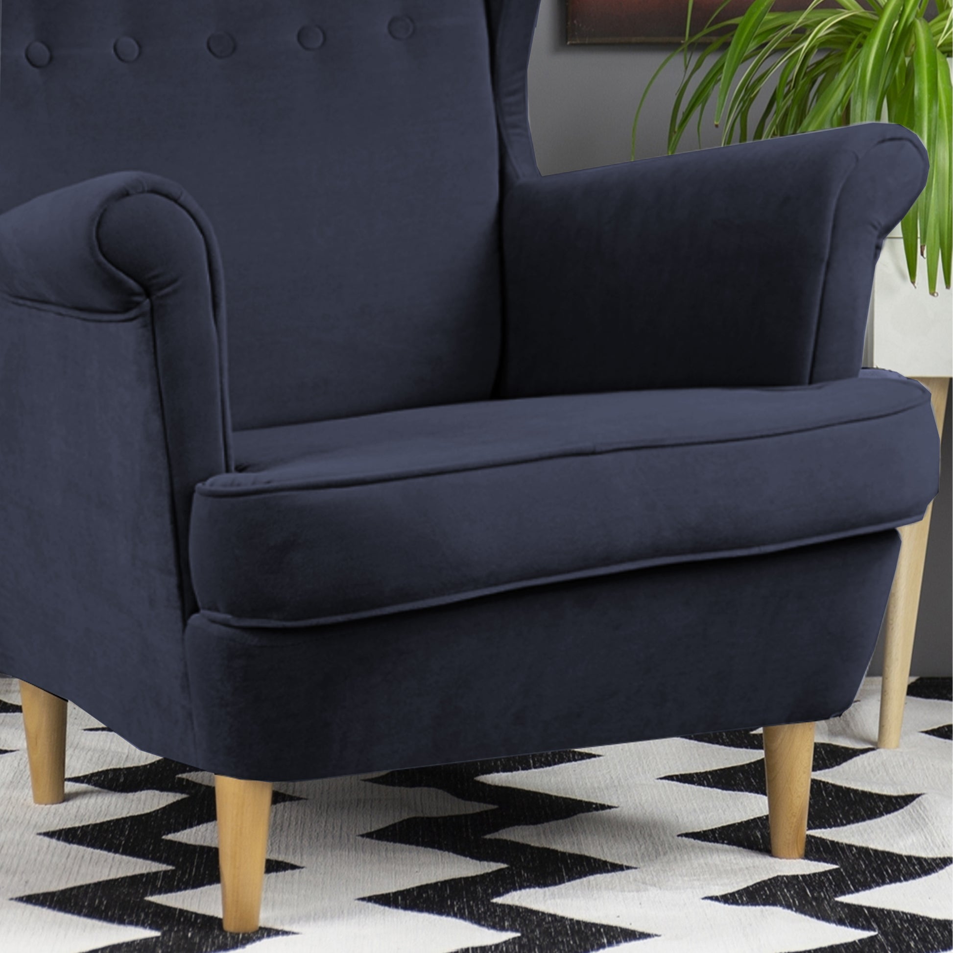 Fotel Malmo z podnóżkiem granatowy w tkaninie Easy Clean - głębokość 94 cm