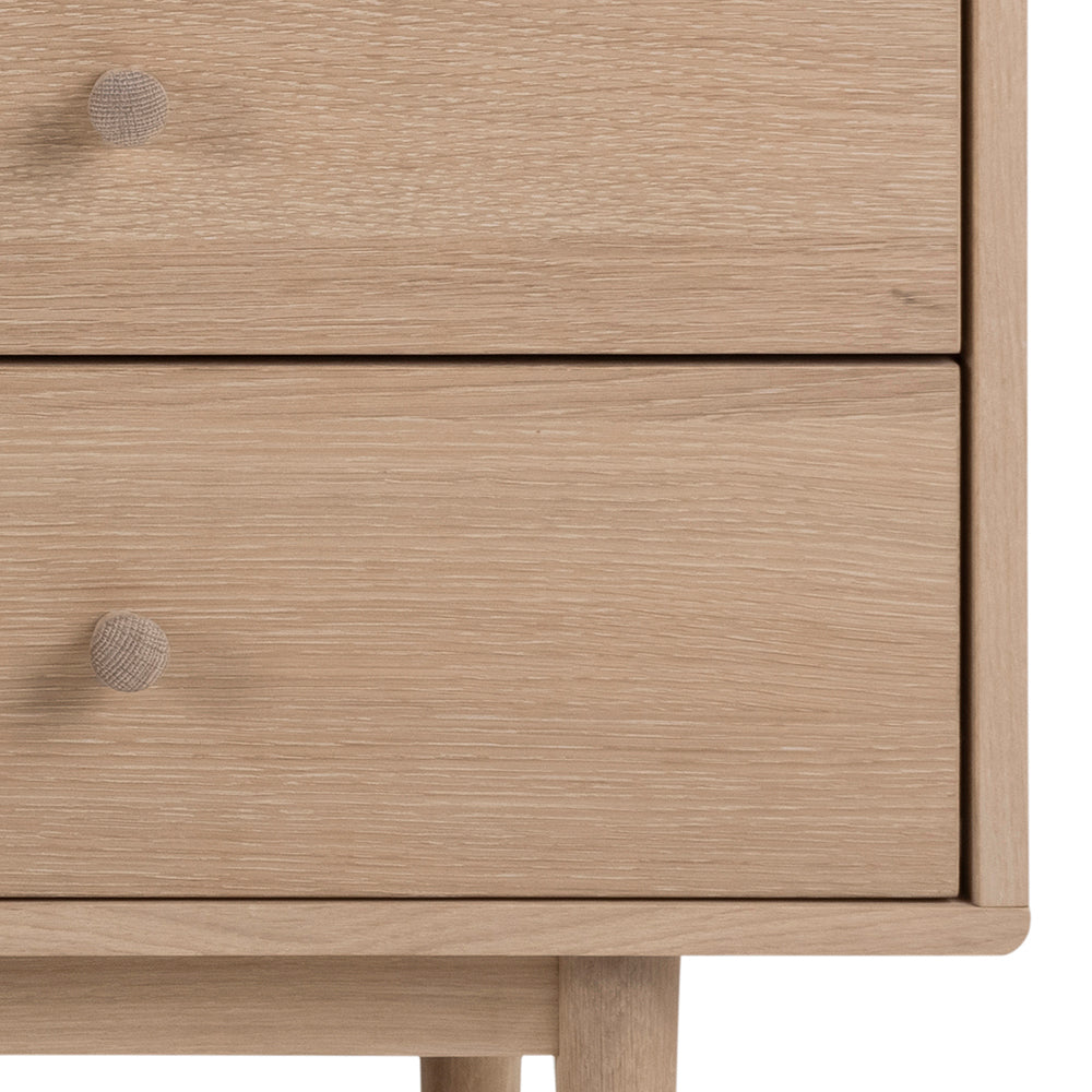 Komoda Dorchis 160 cm dąb - materiał płyta fornirowana