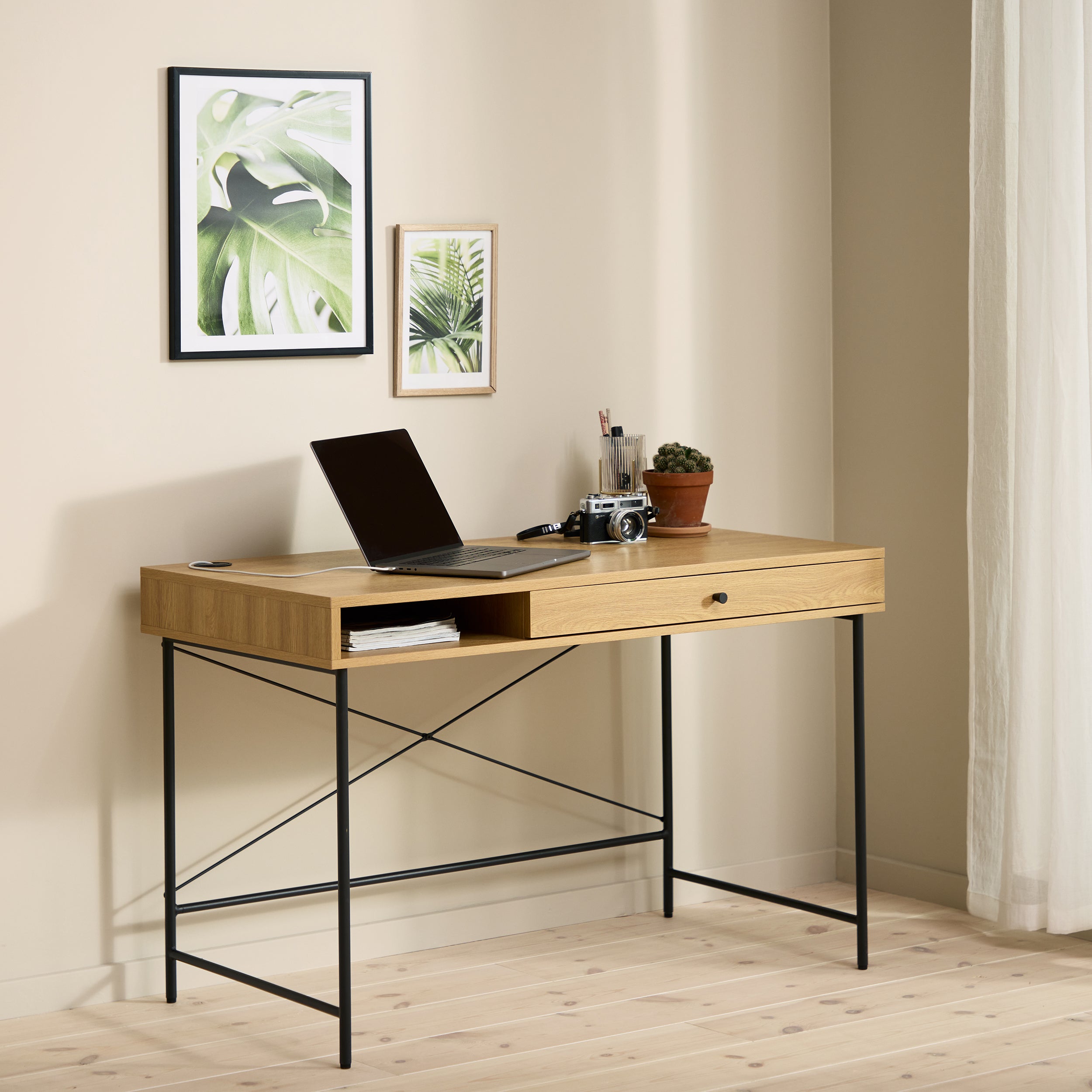 Biurko Mogest 120x60 cm beżowe boho - materiał metal