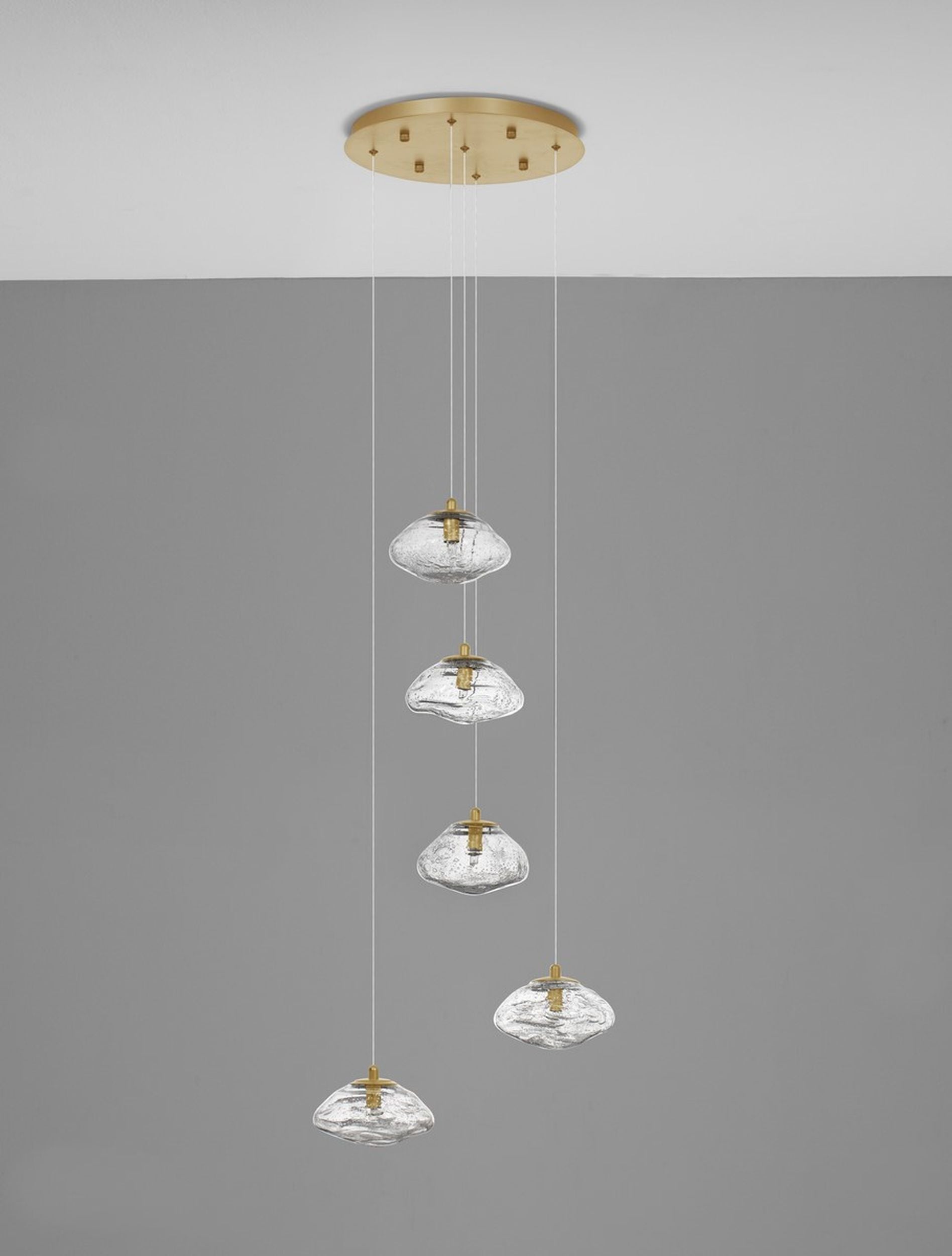 Lampa wisząca Elanke x5 na okrągłej podsufitce złota
