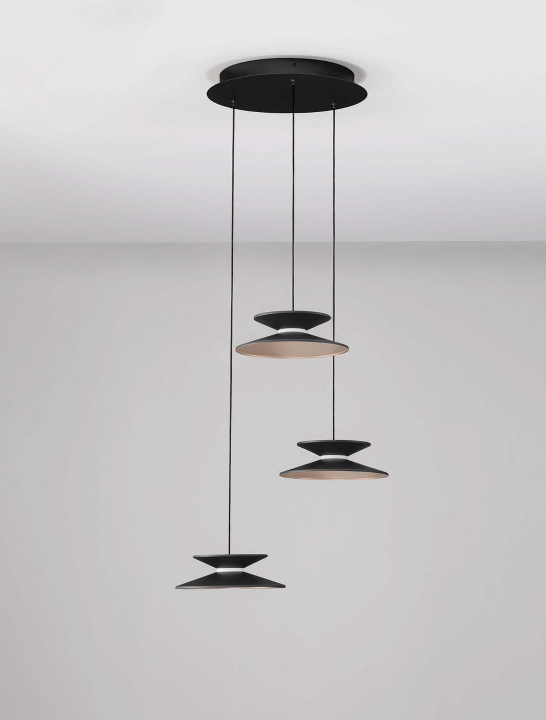 Lampa wisząca Sketter LED x3 złoto-czarna