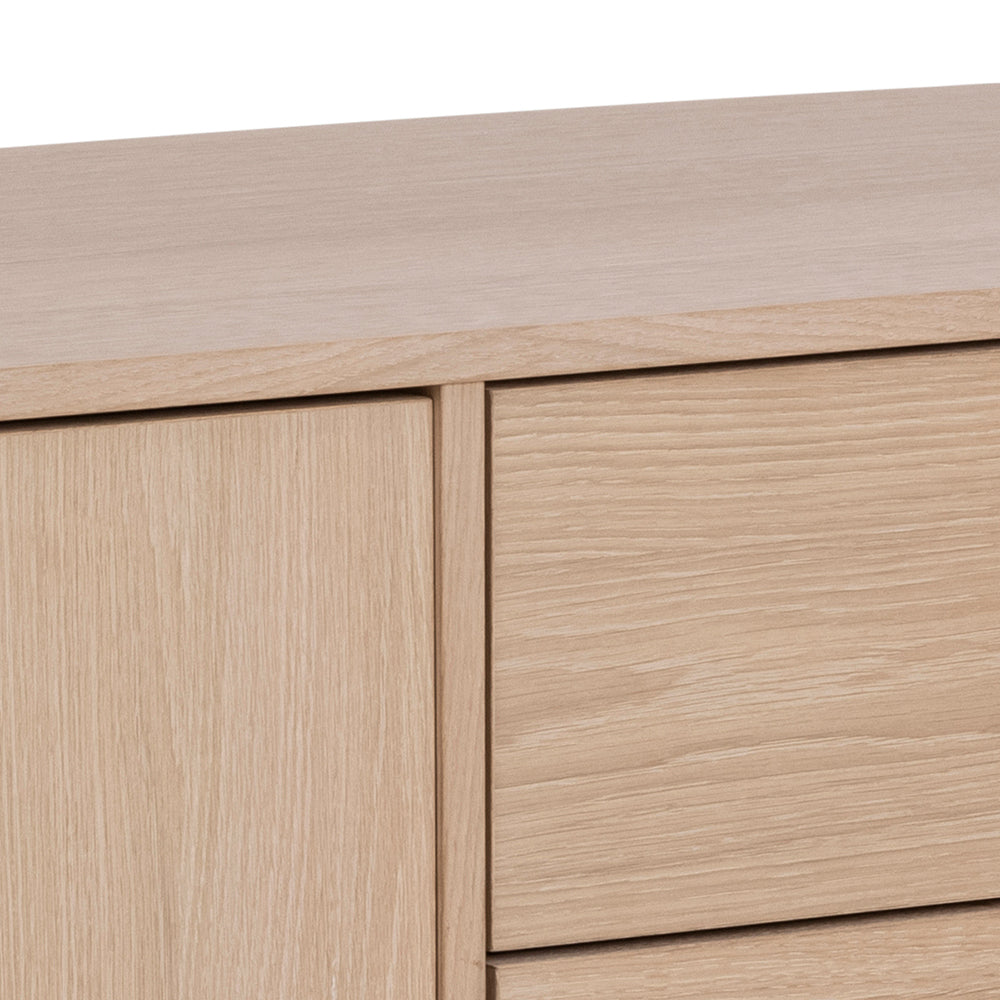 Komoda Dorchis 160 cm dąb - materiał płyta meblowa