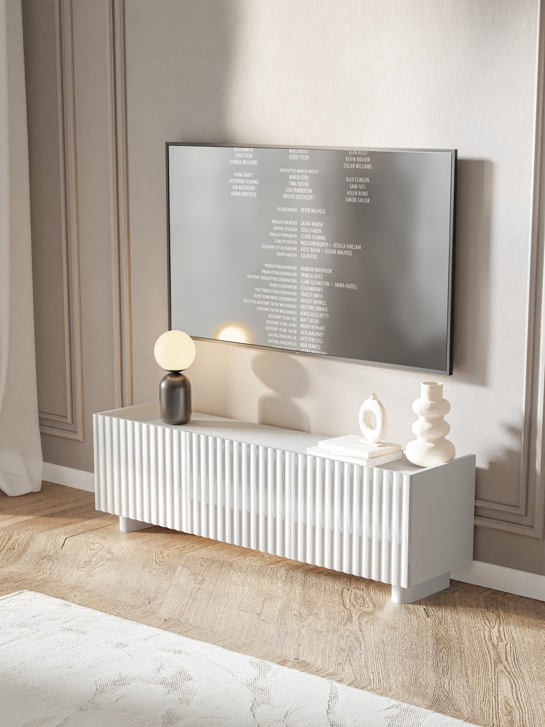 Szafka RTV trzydrzwiowa Fiorra 144 cm biały połysk
