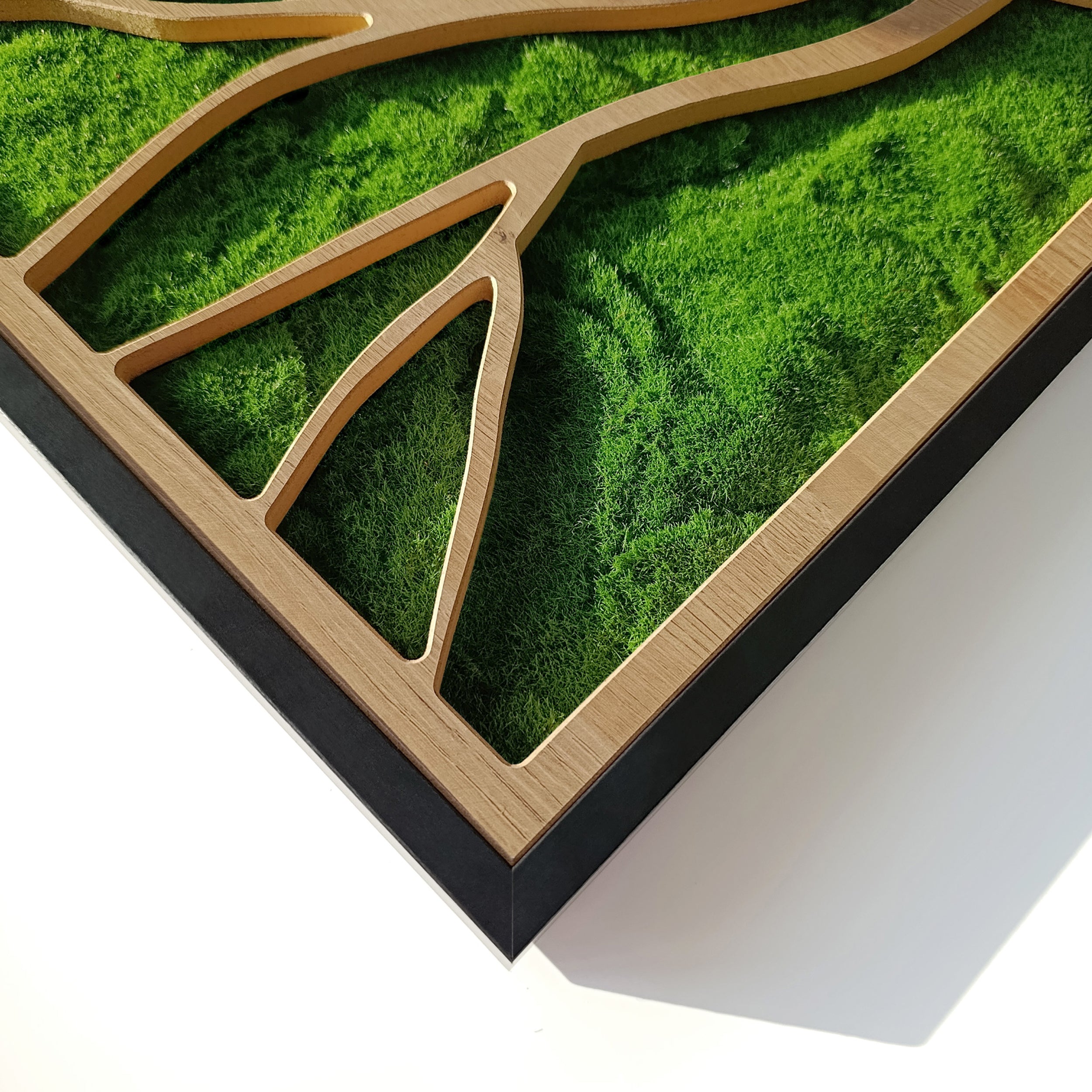 Obraz XL w czarnej ramie ze sztucznym mchem Green Deco Tree I 100x50 cm