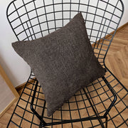 Poszewka dekoracyjna Modern 50x50 cm brązowa
