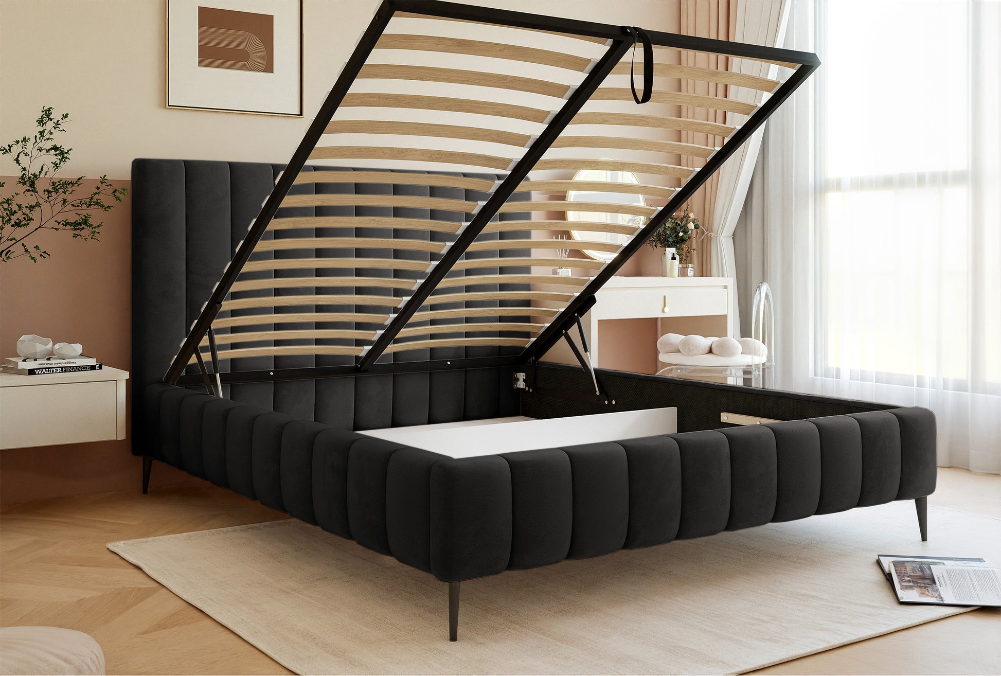 Łóżko tapicerowane 140x200 cm Fiarro z pojemnikiem na pościel ciemnoszare welur stelaż metalowy na wysokich nóżkach - materiał drewno