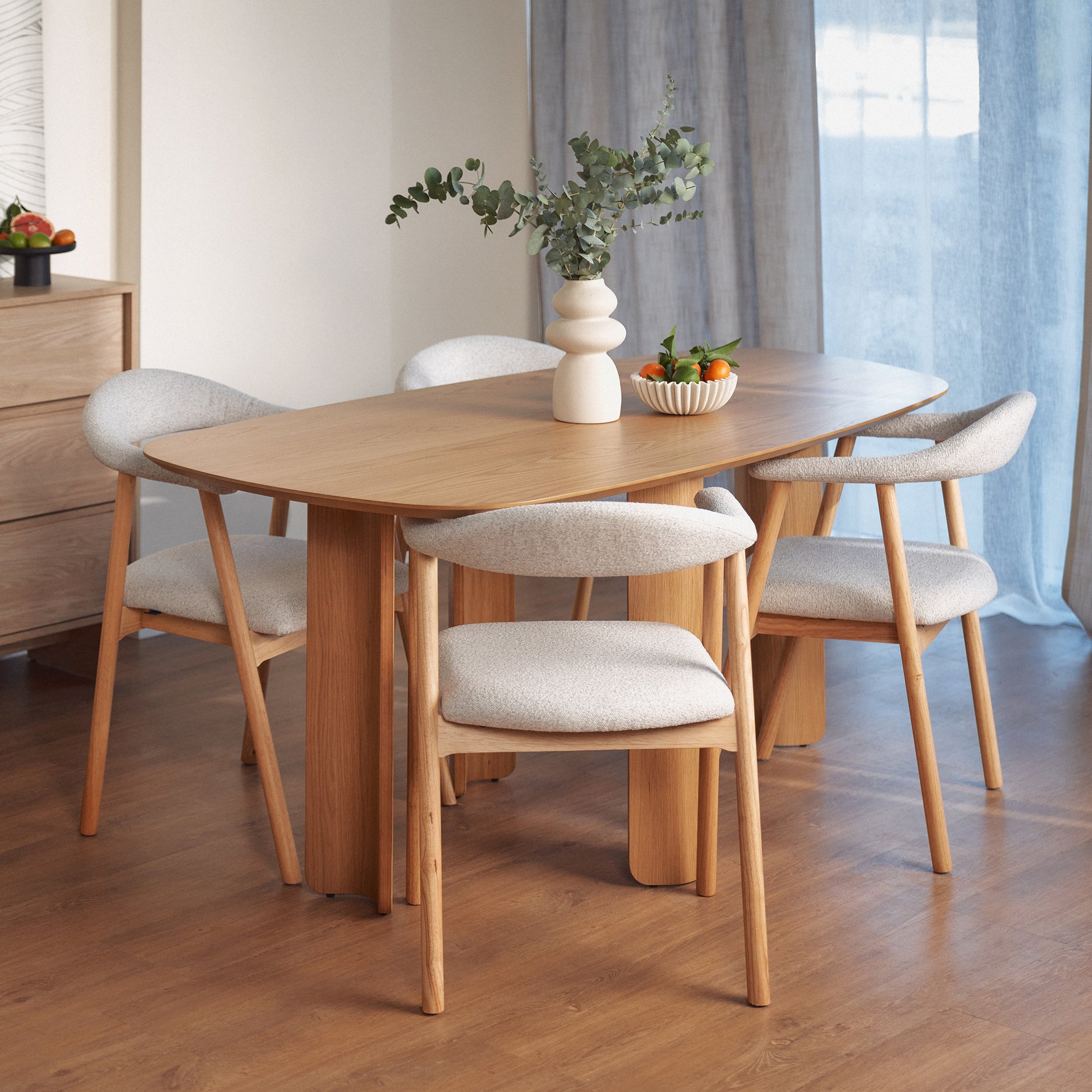 Stół do jadalni Calnes 180x90 cm dąb naturalny - kształt prostokątny