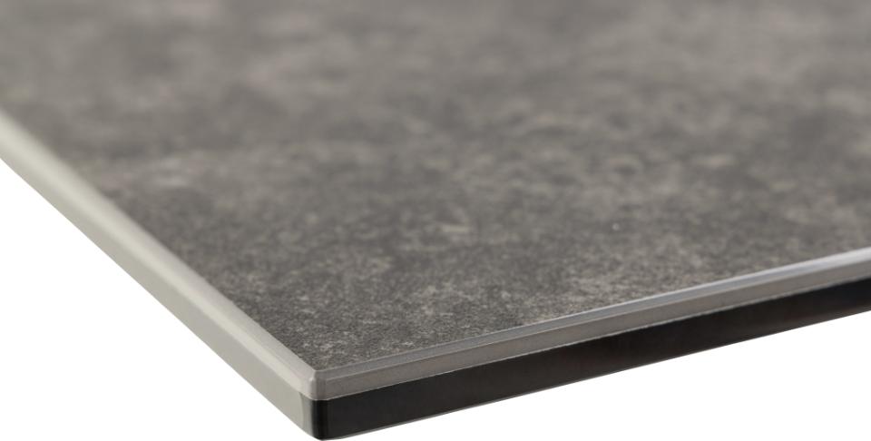 Stół do jadalni Shimess o wzorze czarnego betonu 168-210 cm - kolor beton