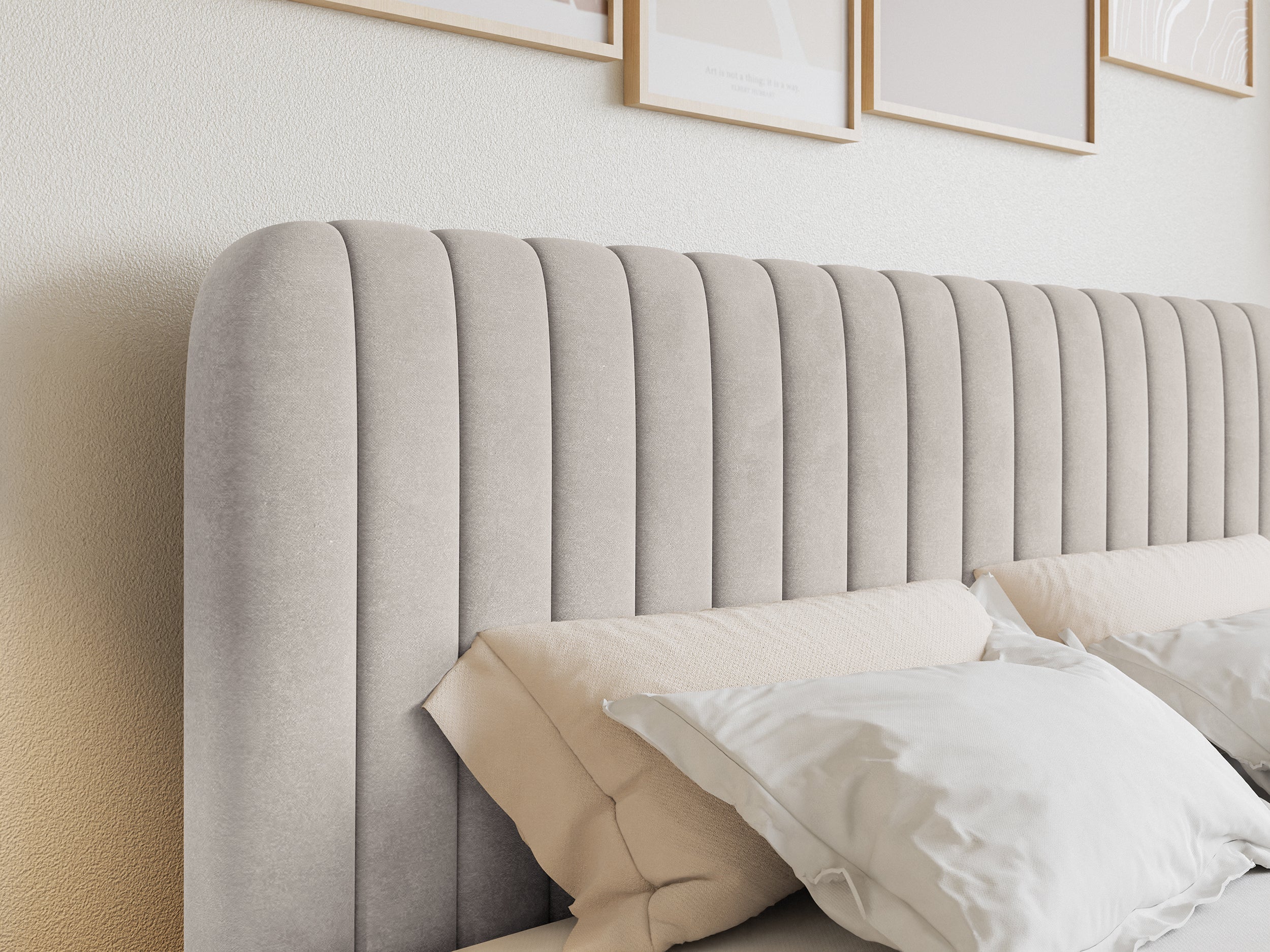 Łóżko kontynentalne 180x200 cm Saliano z pojemnikami i topperem beżowe welur
