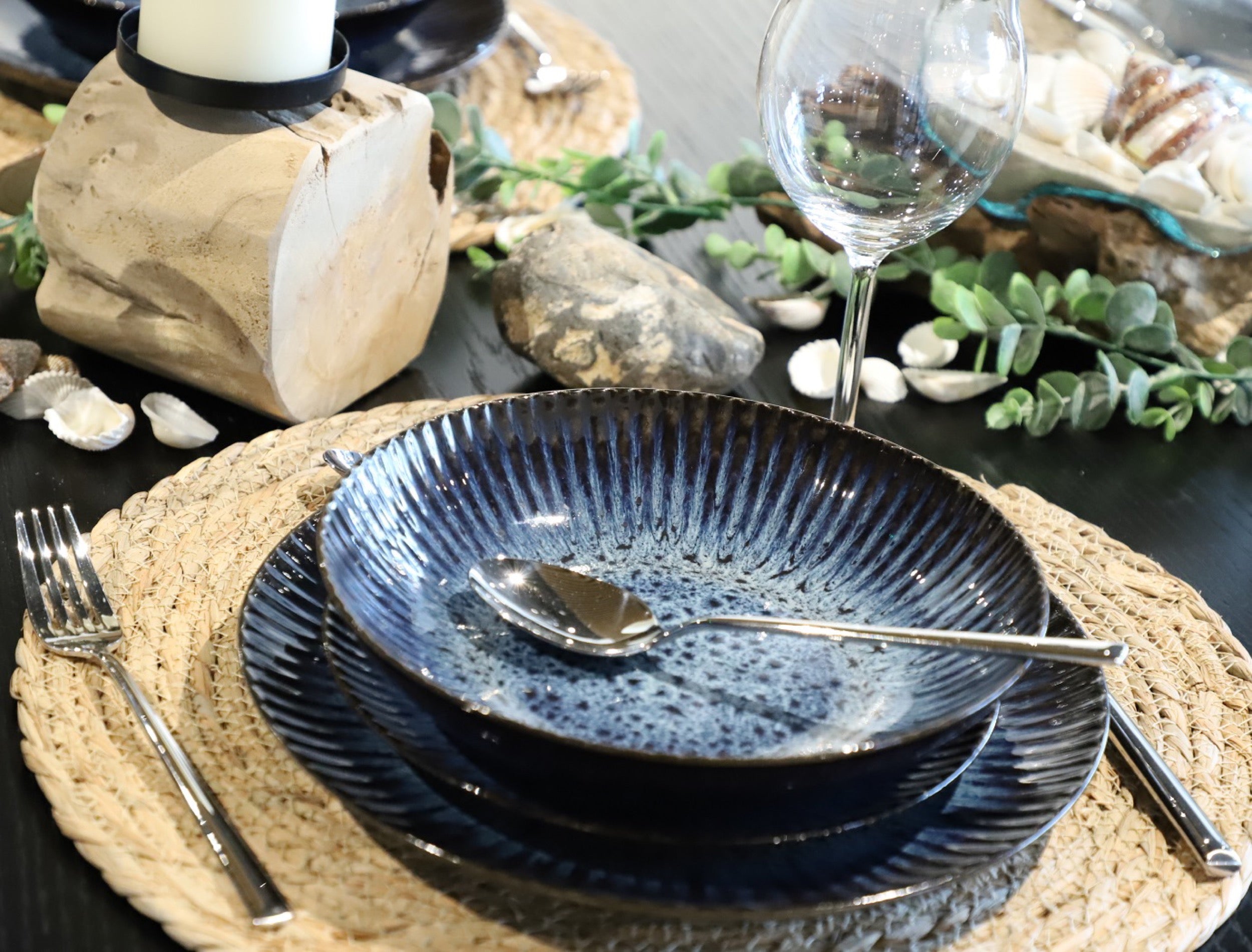 Zestaw talerzy dla 4 os. Cosmos ceramiczny niebieski